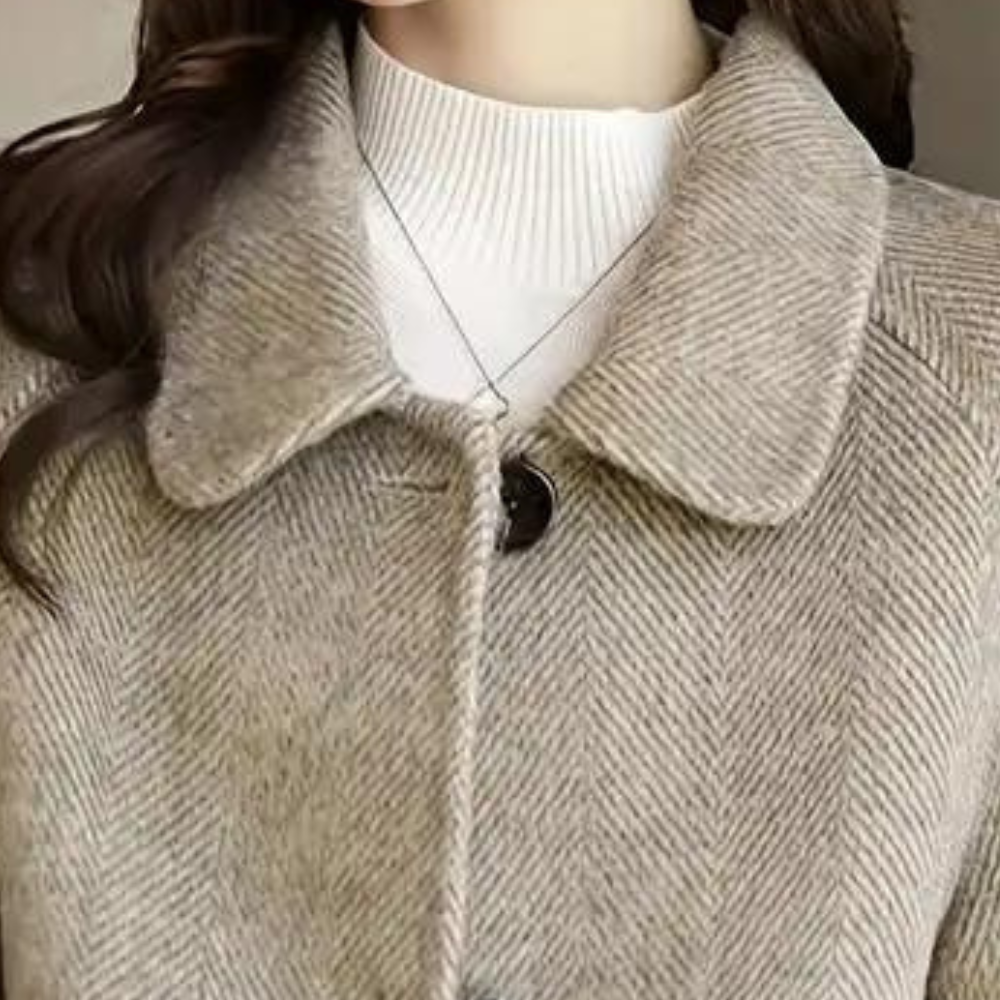 Alicja - Elegant, luxurious winter coat for women