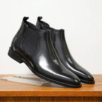 Classic Chelsea Men's Boots with Fitted Shaft