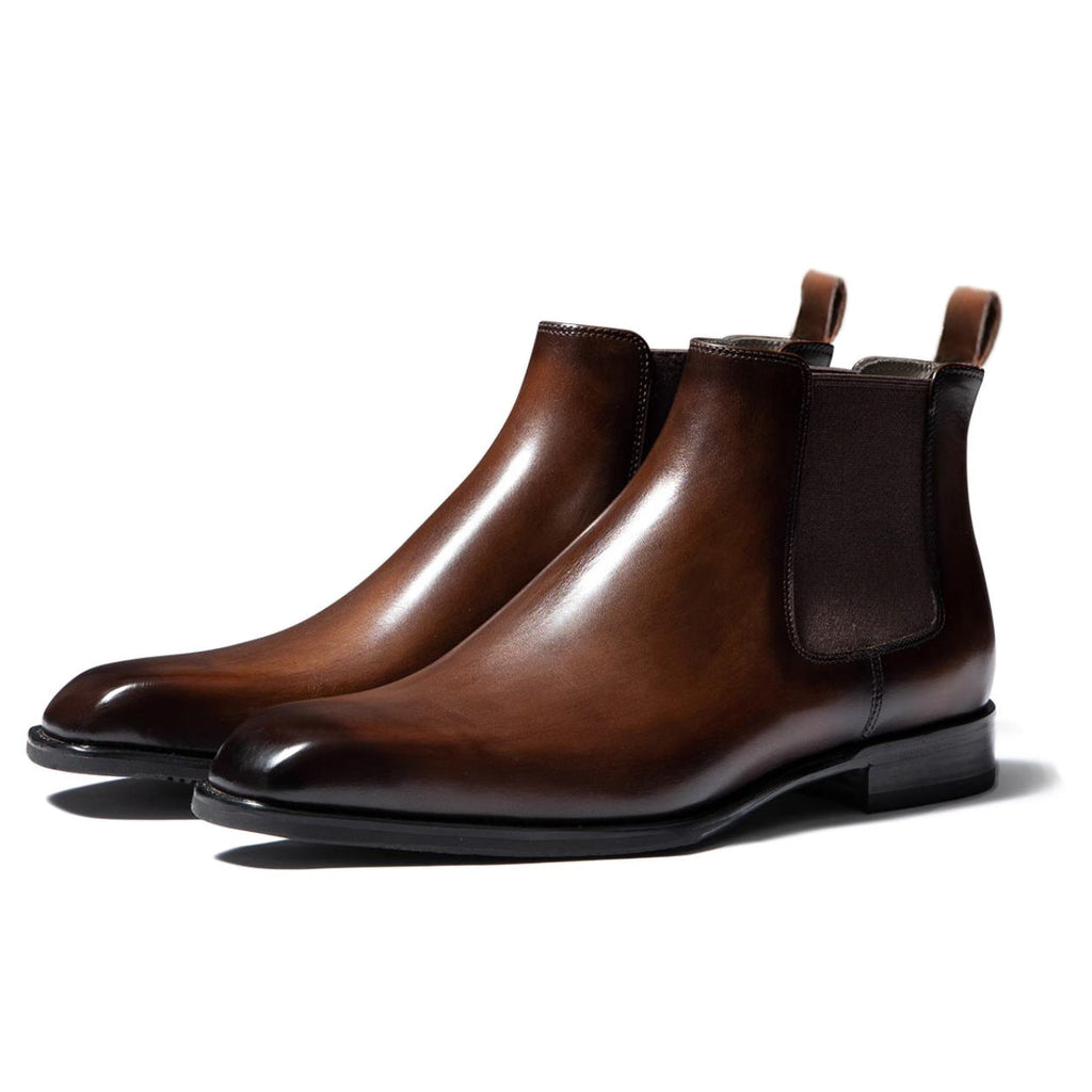 Classic Chelsea Men's Boots with Fitted Shaft
