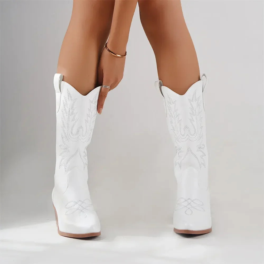 Aafje | Cowboy Boots for Women with Vintage Charm