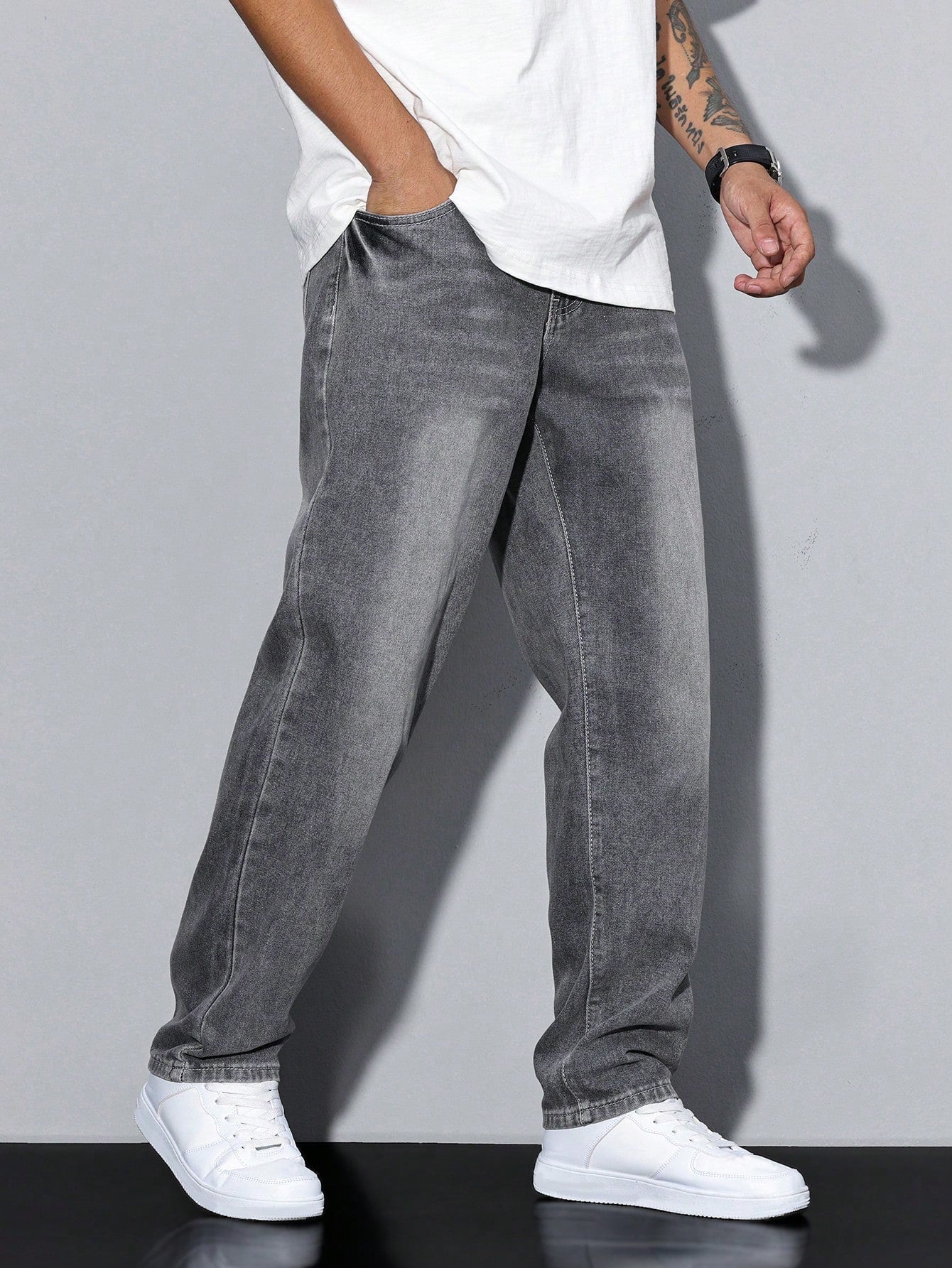 Men’s Baggy Jeans | Relaxed Fit Denim with Casual Urban Style