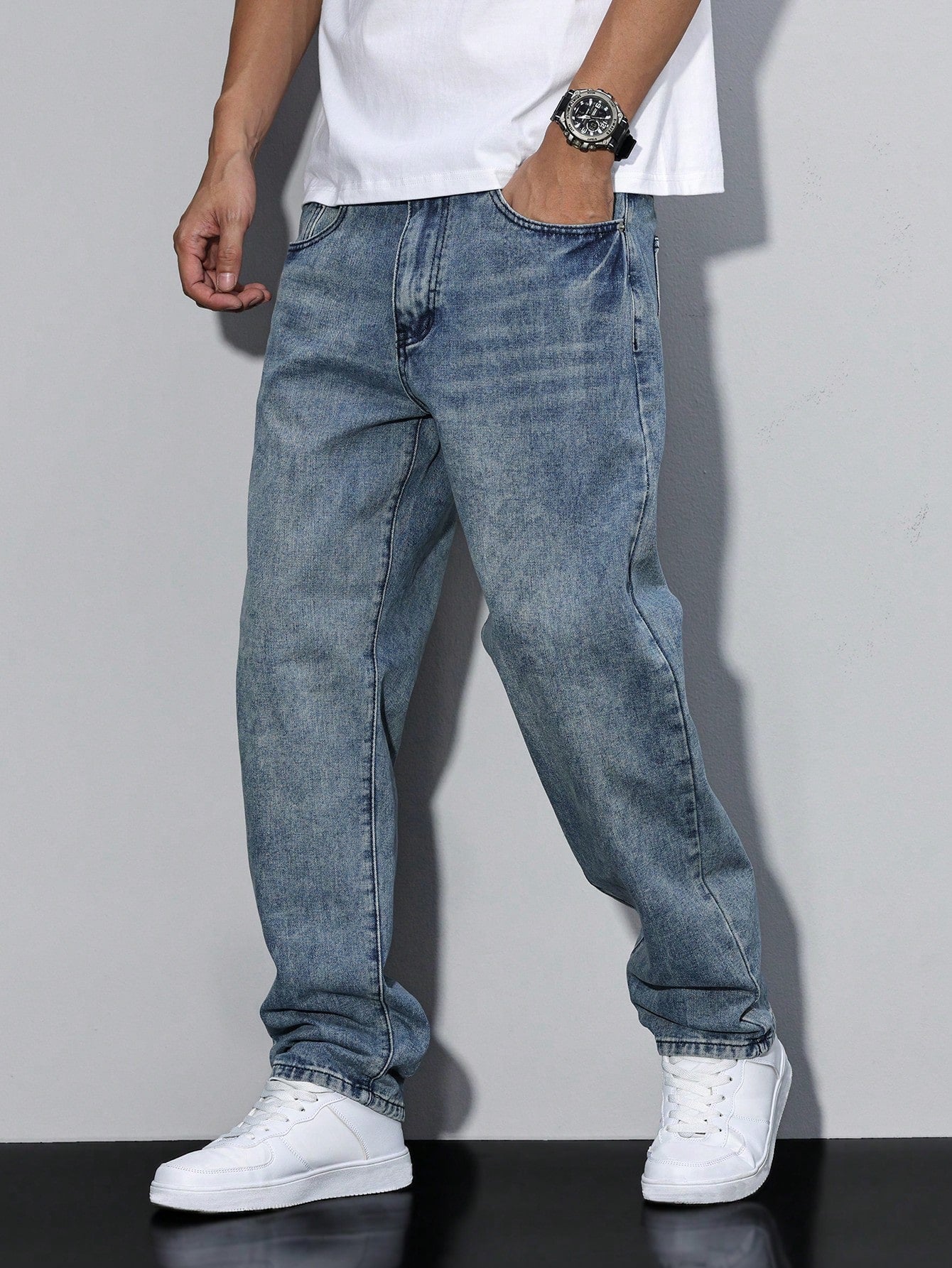Men’s Baggy Jeans | Relaxed Fit Denim with Casual Urban Style